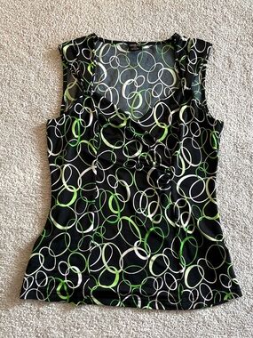 Y2K Tribal Circle Patterned Green‎ and Black Top